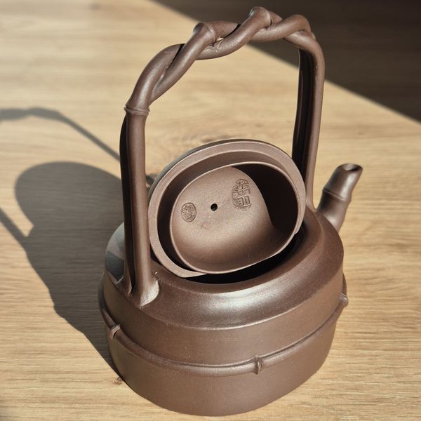 Bamboo teapot made by Shi Aiming 90s