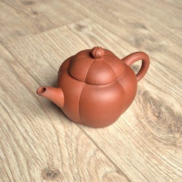 Plum Blossom Teapot F2 80s