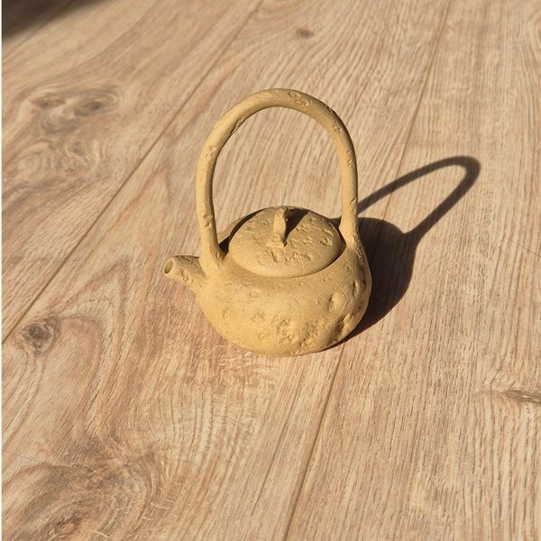Duanni Tiliang teapot 90s