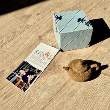 Wicker Bamboo Basket 2000y with passport